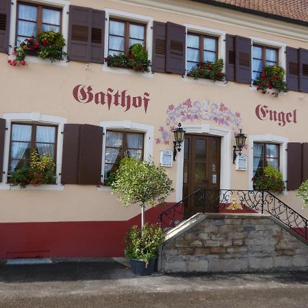 Döttingen Gasthof Zum Engel מראה חיצוני תמונה